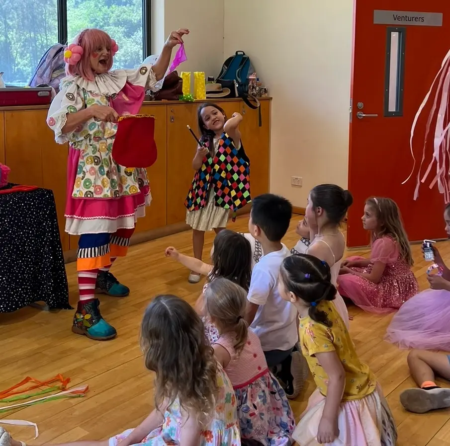 Clown Magic show in Sydney